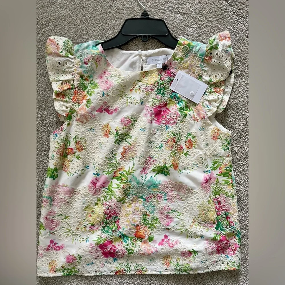 Sugarlips Pink and White Floral Blouse with Ruffled Sleeves - Picture 2 of 5